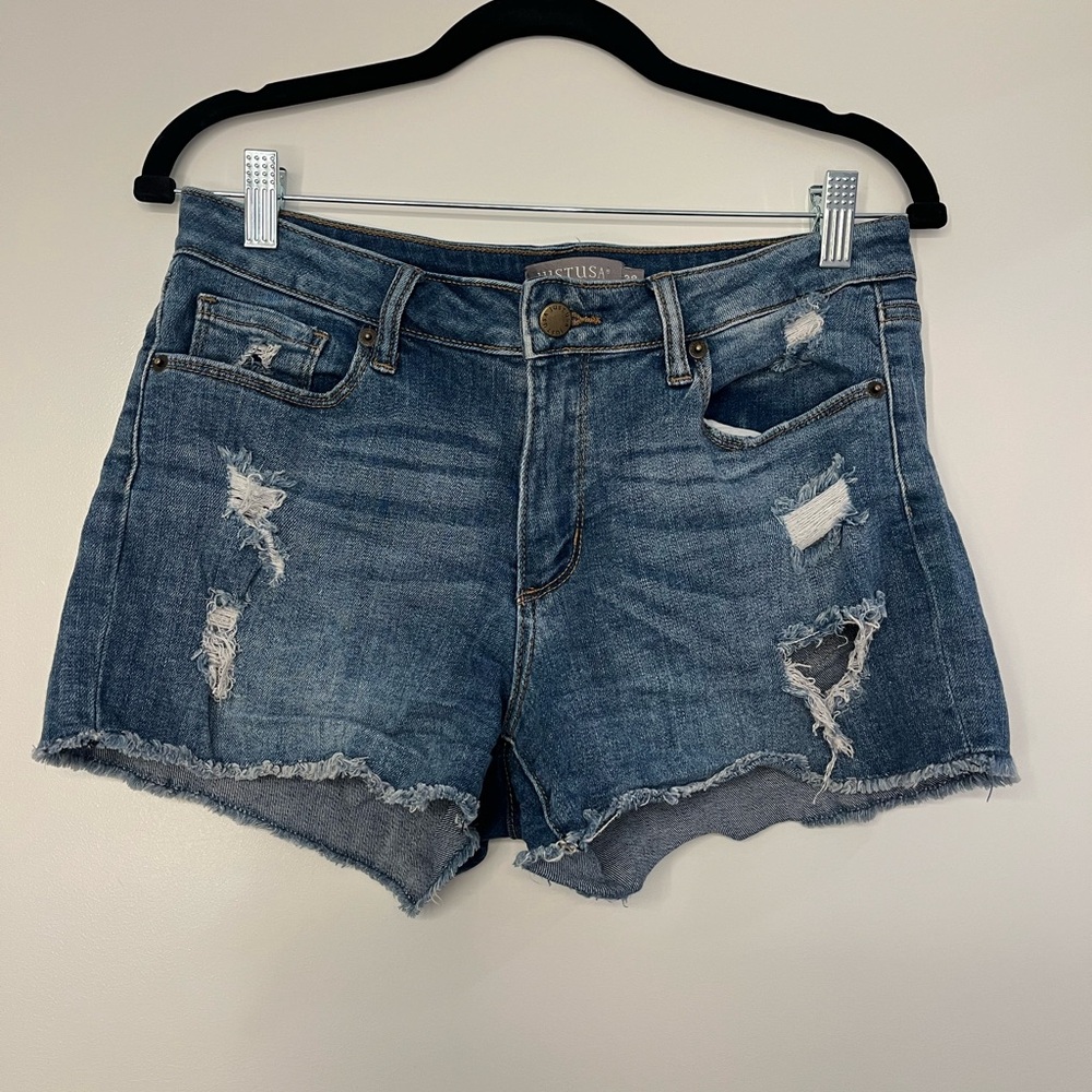 Mid Rise Distressed Fray Hem Denim Shorts
